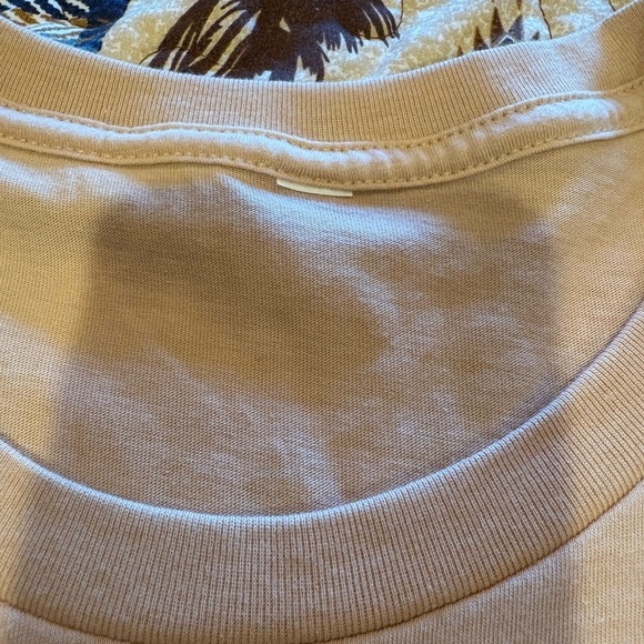 Tan Graphic T-Shirt with Love Design dog Christmas theme - Picture 4 of 7